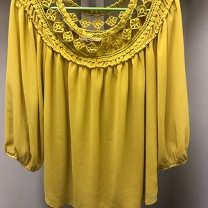 Yellow/Green top